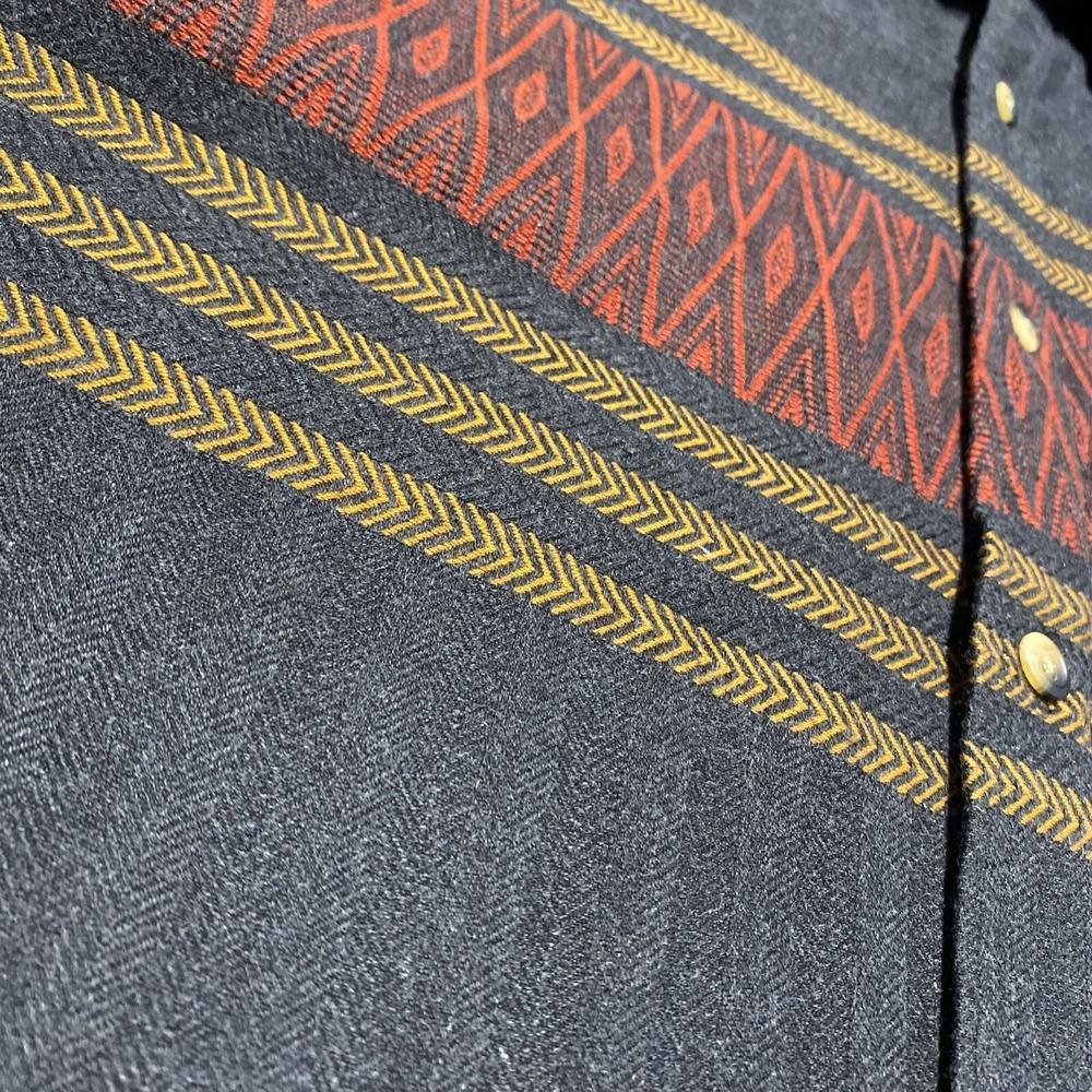 The‎ Territory Ahead Shirt Mens Large Black Aztec Tribal Herringbone Soft - Picture 3 of 7